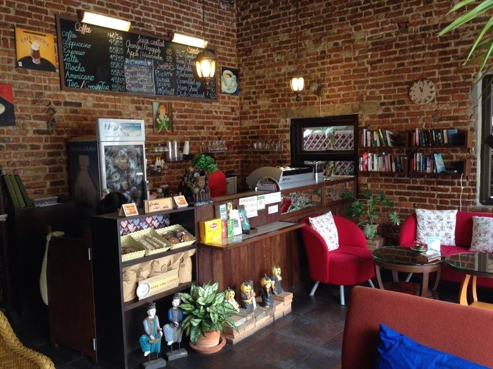 red-bricks-coffee-1