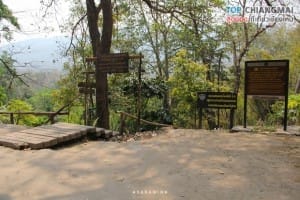 น้ำตกบัวตอง - น้ำพุเจ็ดสี (13)