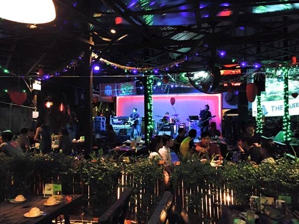 Inside Park Restaurant